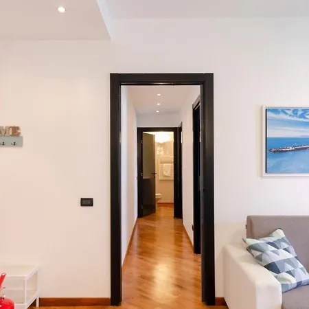 Dock Of The Bay, Appartement Genua